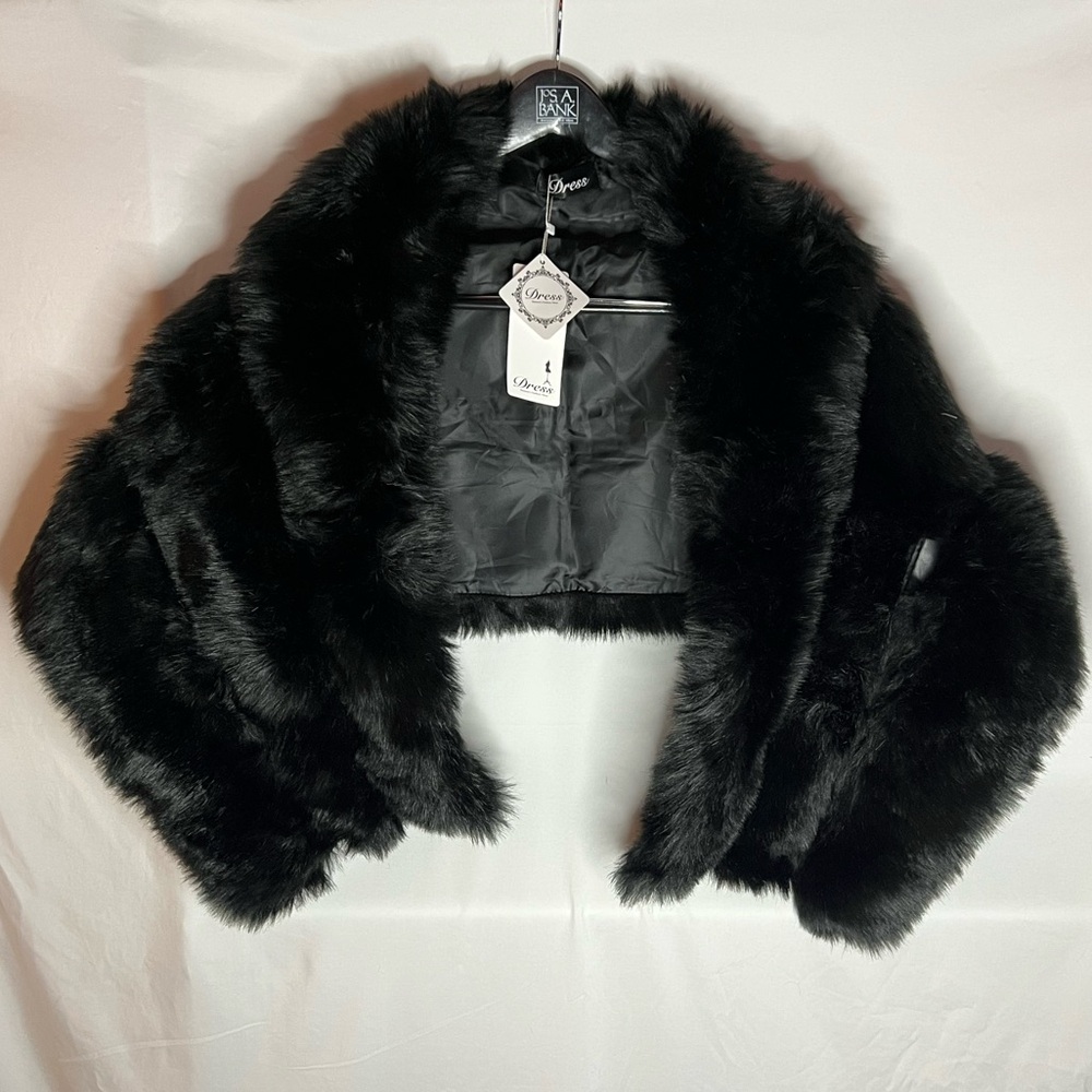 Vi Black Faux Fur Cropped Jacket Shawl Wrap Stole Evening Formal Coat | NWT | OS